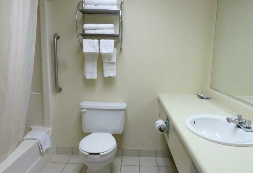 غرفة قياسية سرير كينج, Katahdin Inn & Suites