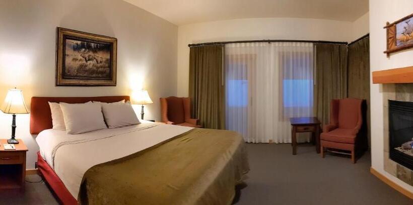 جناح, Lodge At Sandpoint