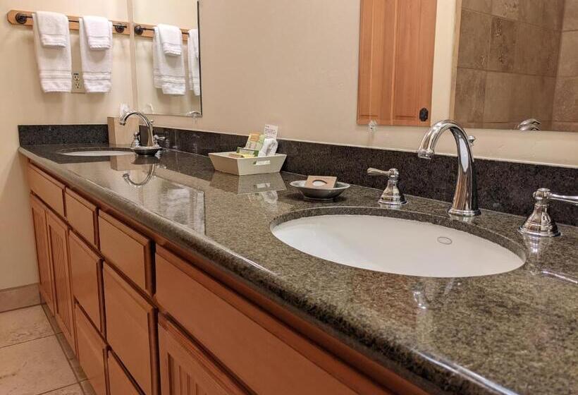 스위트, Lodge At Sandpoint