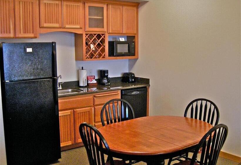 جناح, Lodge At Sandpoint