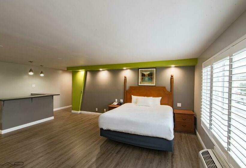 חדר סטנדרט עם מיטת קינג, The Seascape Inn