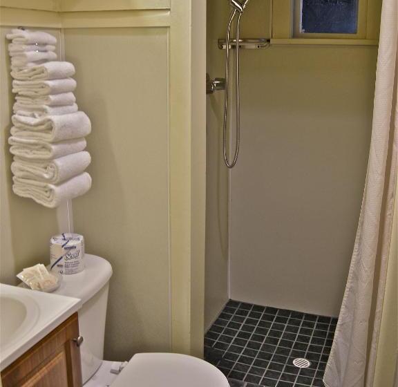 Номер Стандарт, Wild Chinook Inn