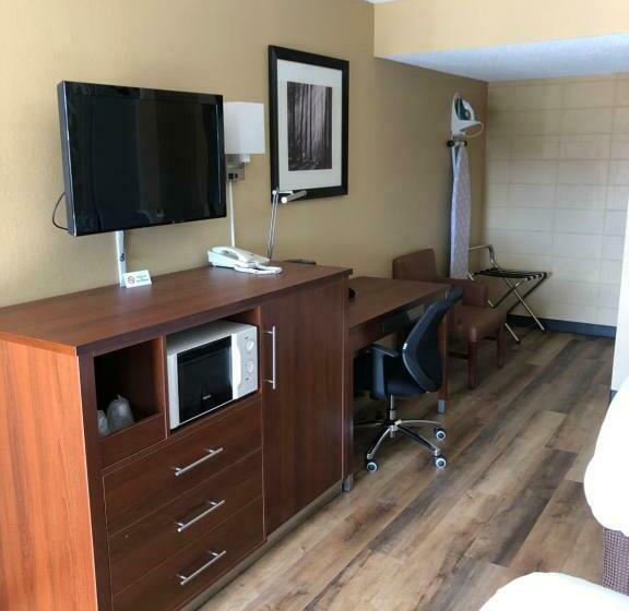 Номер Стандарт, Knights Inn Motel