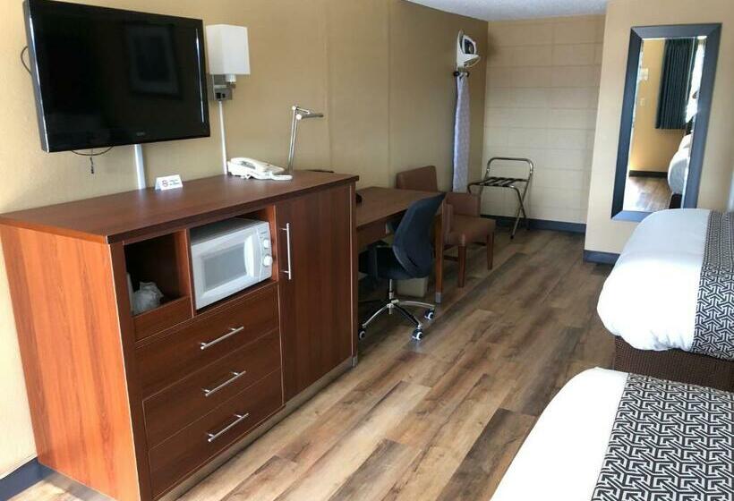 Номер Стандарт, Knights Inn Motel