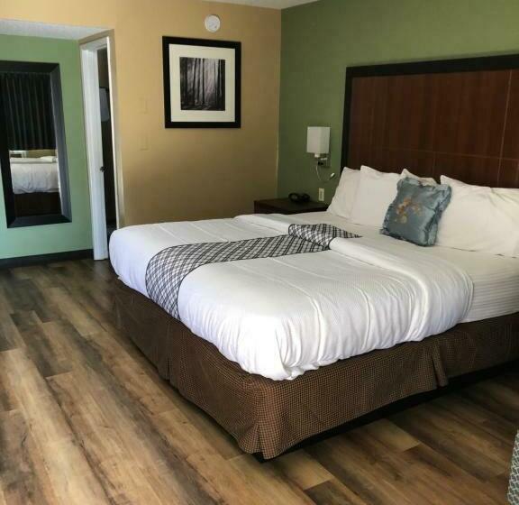 Номер Стандарт, Knights Inn Motel