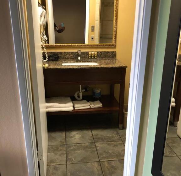 Номер Стандарт, Knights Inn Motel