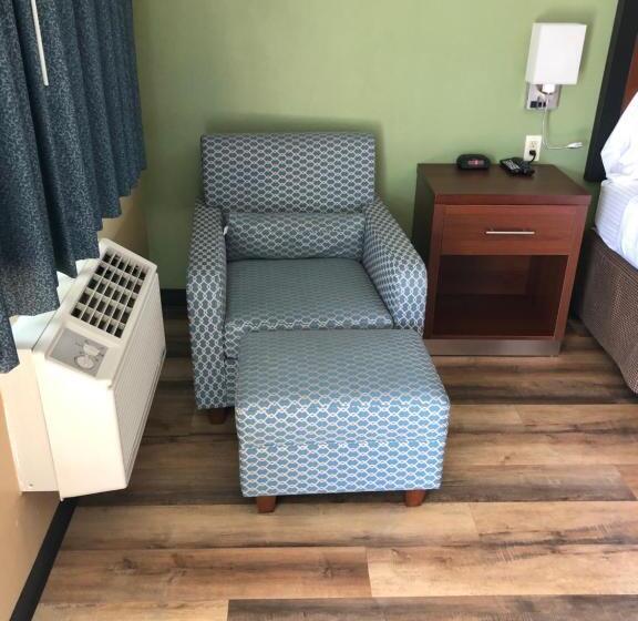 Стандартный Номер Кровать Кинг, Knights Inn Motel