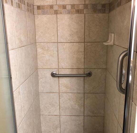 Стандартный Номер Кровать Кинг, Knights Inn Motel