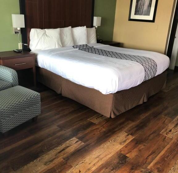 Стандартный Номер Кровать Кинг, Knights Inn Motel