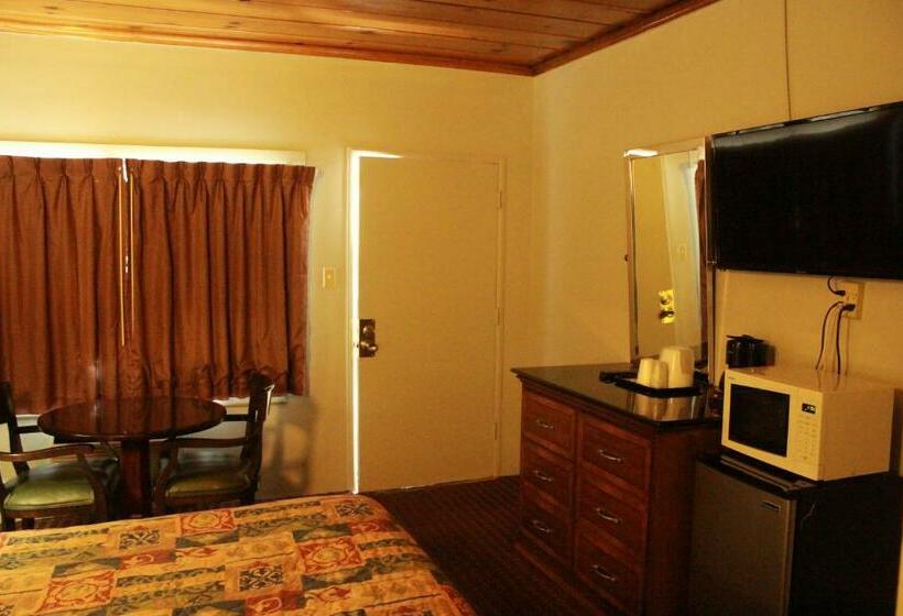 Номер Стандарт, Budget Inn  Yreka