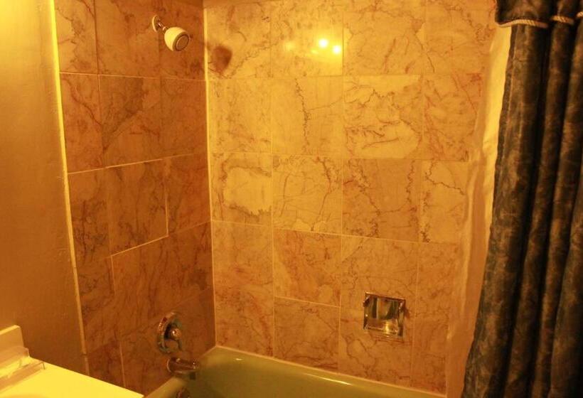 Стандартный Номер Кровать Кинг, Budget Inn  Yreka