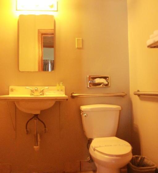 Номер Стандарт Адаптированный для Инвалидов, Budget Inn  Yreka