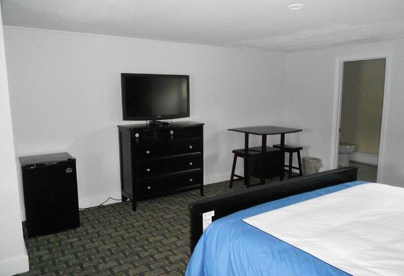 キングサイズベッドのデラックスルーム, Cape Shore Inn