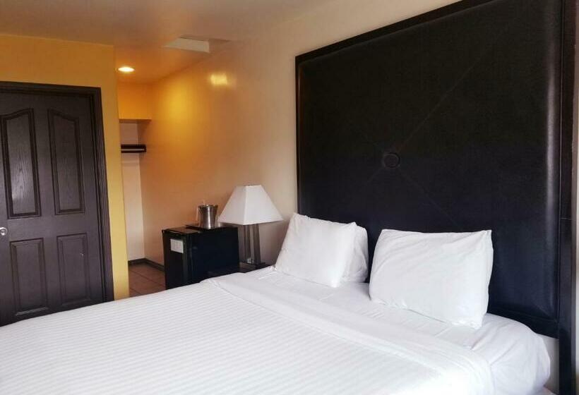 חדר סטנדרט עם מיטת קינג, Casa Bella Inn Downtown La