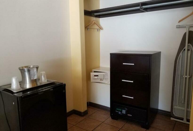 غرفه قياسيه سريرين مزدوجين, Casa Bella Inn Downtown La