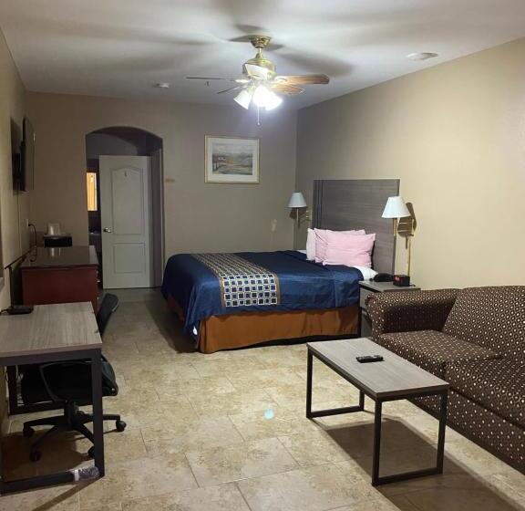 带大床的标准间, Los Fresnos Inn And Suites