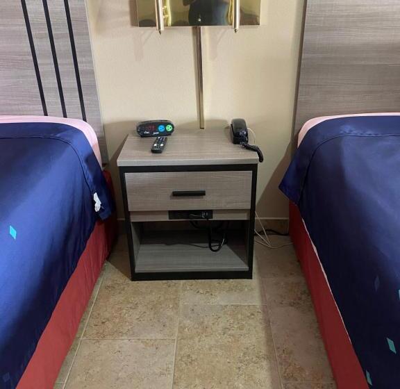 חדר דלוקס יחיד, Los Fresnos Inn And Suites