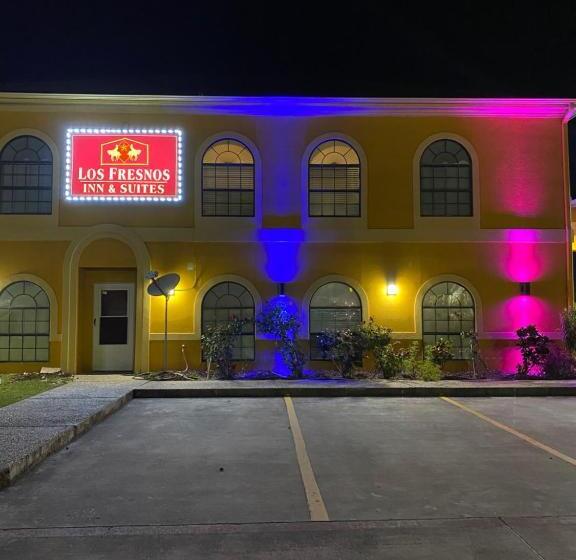 חדר סטנדרט עם מיטת קינג, Los Fresnos Inn And Suites