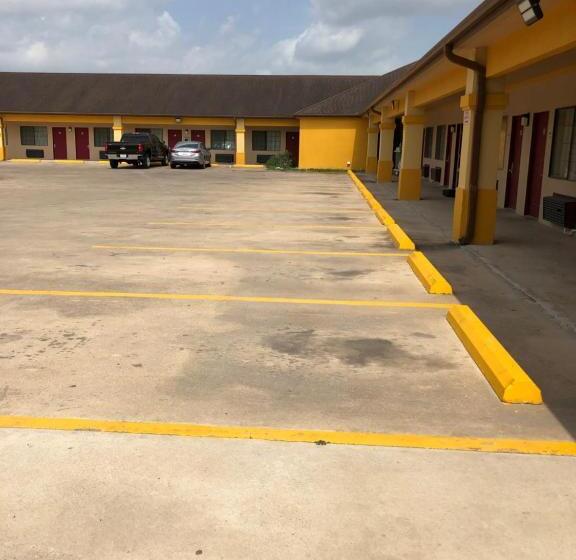 חדר סטנדרט, Los Fresnos Inn And Suites