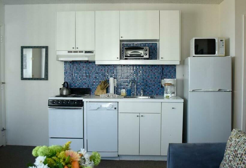 جناح, Montauk Oceanside Suites