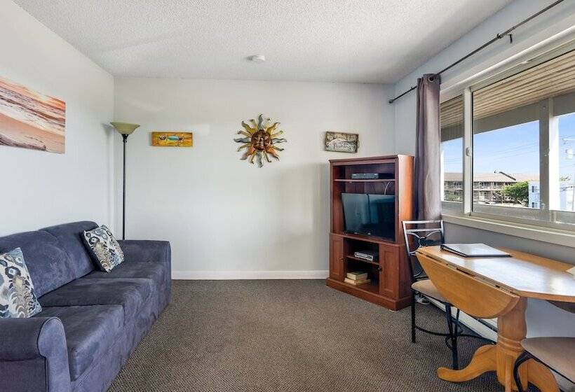 شقة غرفة واحدة, Montauk Oceanside Suites