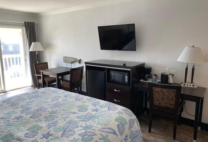 Номер Deluxe Кровать Кинг, Ocean Surf Inn & Suites