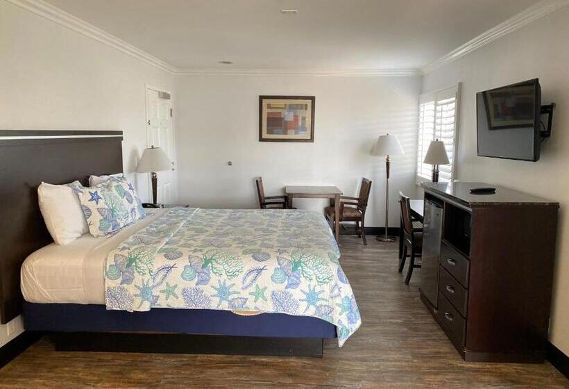 Habitación Premium Vista al Mar., Ocean Surf Inn & Suites