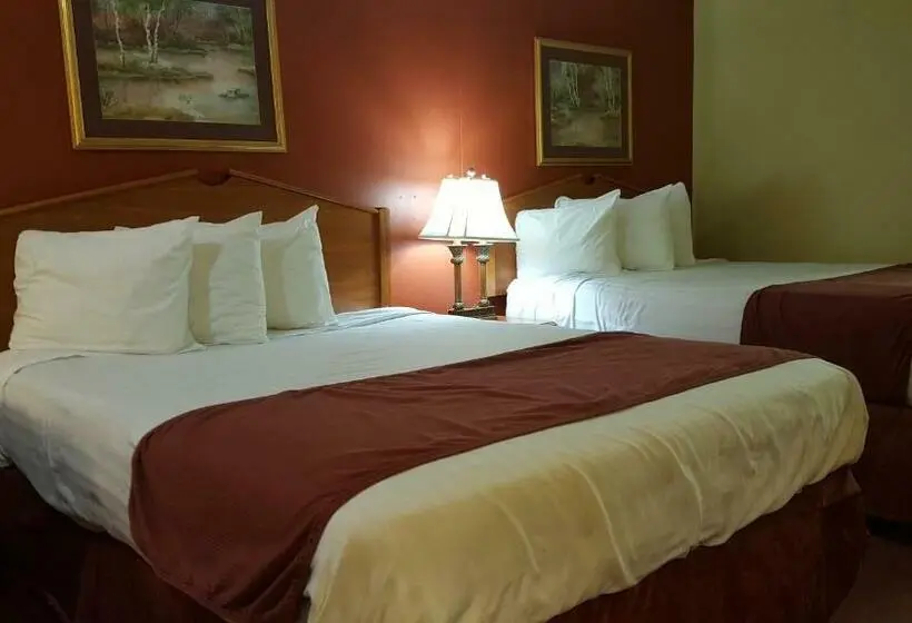 ２ダブルベッドのスタンダードルーム, Plaza Inn Springfield