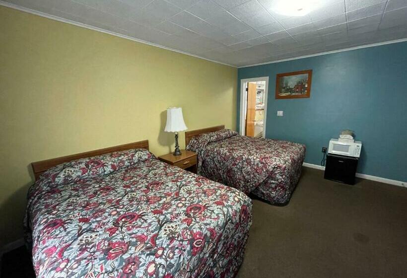 חדר סטנדרט שתי מיטות זוגיות, The Colonial Inn & Creamery