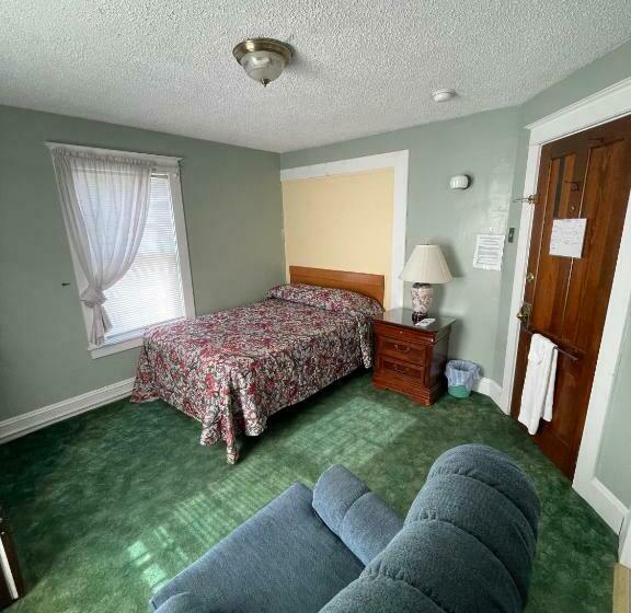 חדר סטנדרט, The Colonial Inn & Creamery