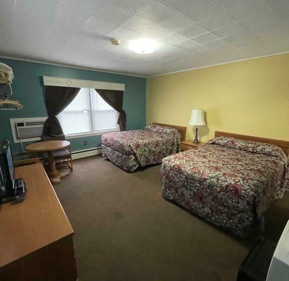 חדר סטנדרט שתי מיטות זוגיות, The Colonial Inn & Creamery