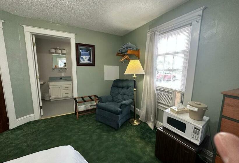 חדר סטנדרט, The Colonial Inn & Creamery