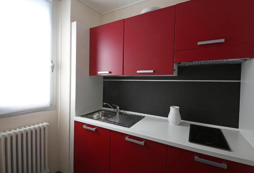 سوئیت جونیور خانوادگی, Happy Hotel Atelier Gardone Riviera Centro & Spa