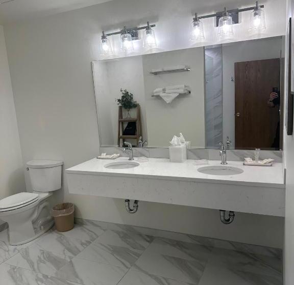 스위트, Lakeview Hills Golf & Resort