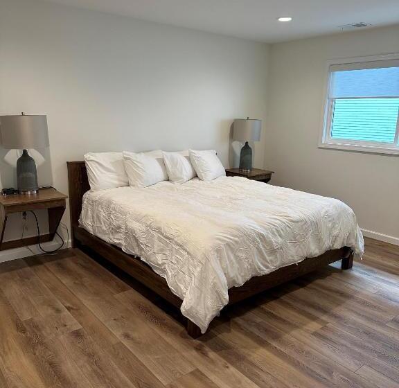 패밀리 룸, Lakeview Hills Golf & Resort