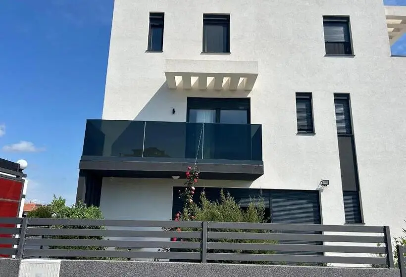 サイドオーシャンビューバルコニー付スタンダードルーム, Villa Jane Inn
