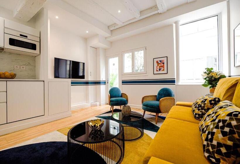 آپارتمان لوکس 1 خوابه, Kaza Bella   Haut Marais Modern Flat With Small Pool