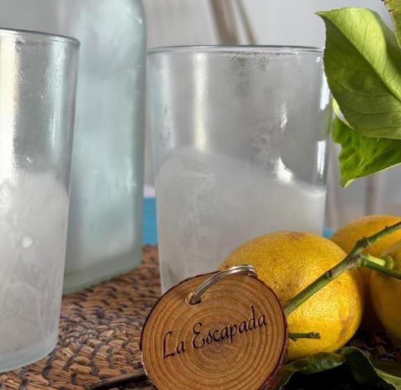 Номер Стандарт Вид на Бассейн, La Güena Vida