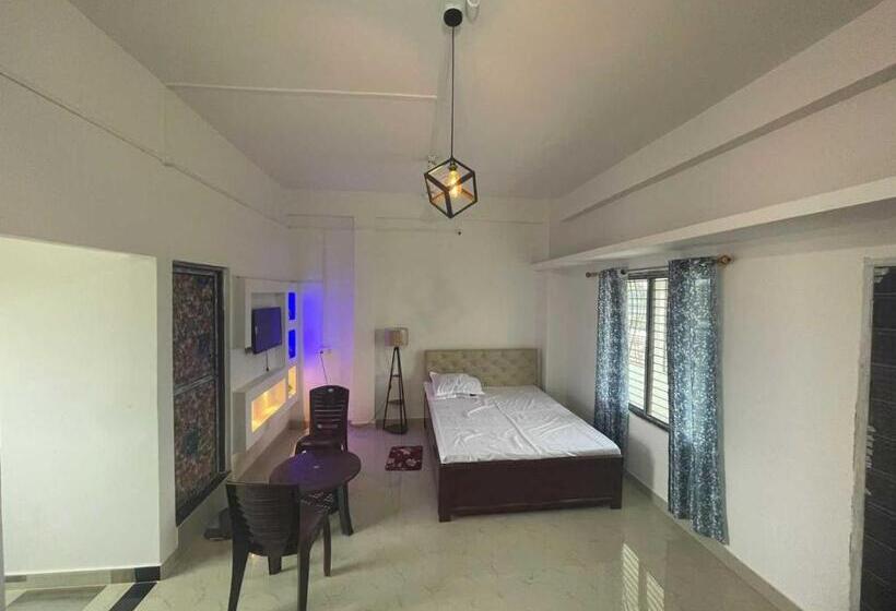 三人经典房间, Oyo Hotel Hubas