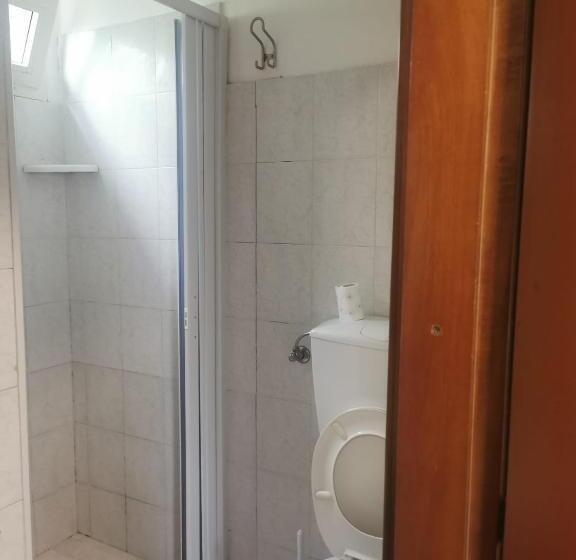 اتاق ساده سه‌ نفره, Affittacamere Ambra