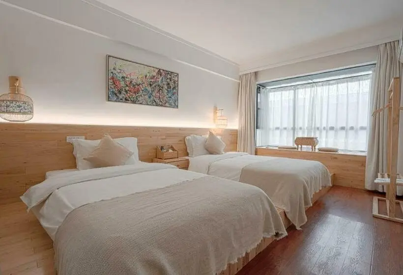 Standard-huone, Guilin Sky Palace