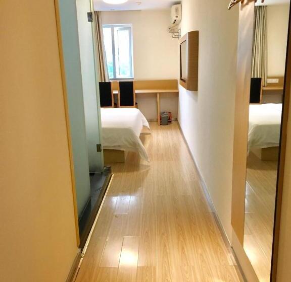 Стандартный Номер Кровать Кинг, 7days Inn Chengdu Wuda Garden