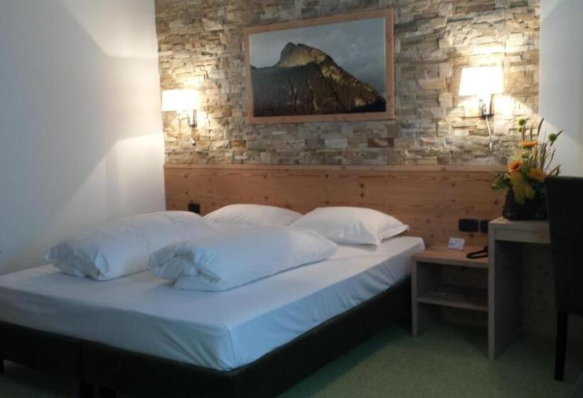 חדר סופריור לשלושה, Ciasa Alpina Relax