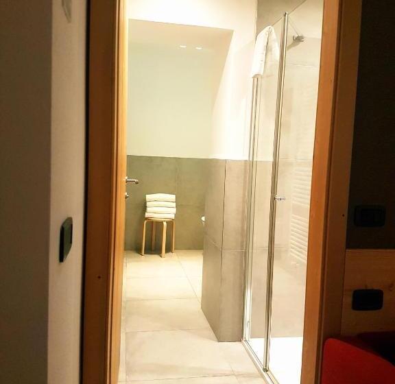 اتاق پریمیوم چهارنفره, Ciasa Alpina Relax