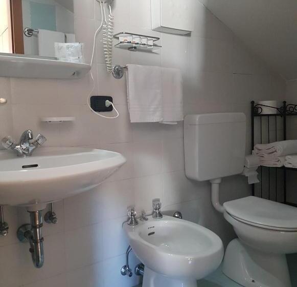 Economy Quadruple Room, Ciasa Alpina Relax