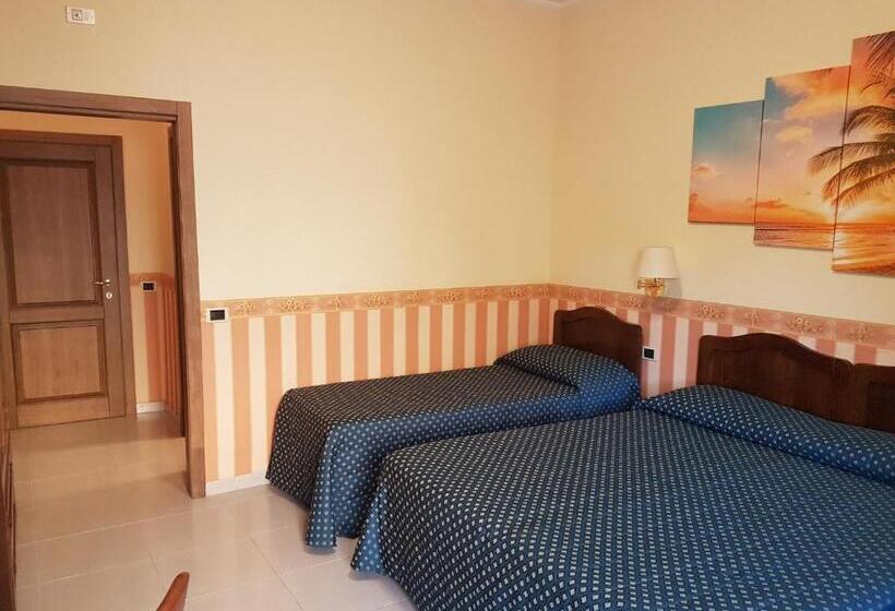 اتاق کلاسیک چهارنفره, Eden Sul Lago