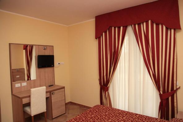 اتاق استاندارد با بالکن, Eden Sul Lago