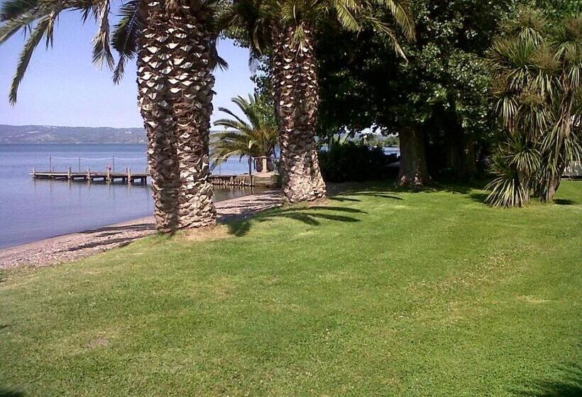 اتاق استاندارد با چشمانداز دریاچه, Eden Sul Lago