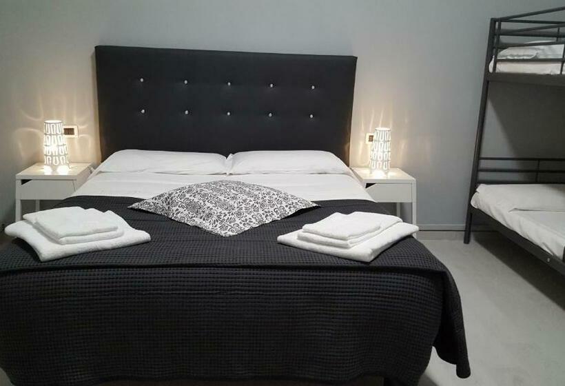 اتاق استاندارد چهار تخته, Milano