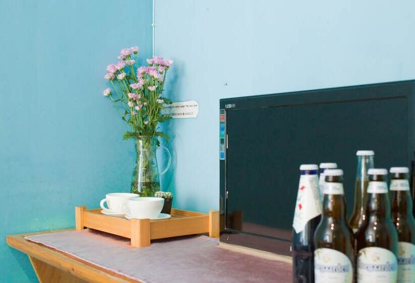 Deluxe Room, Chengdu Nova Traveller S Youth Hostel